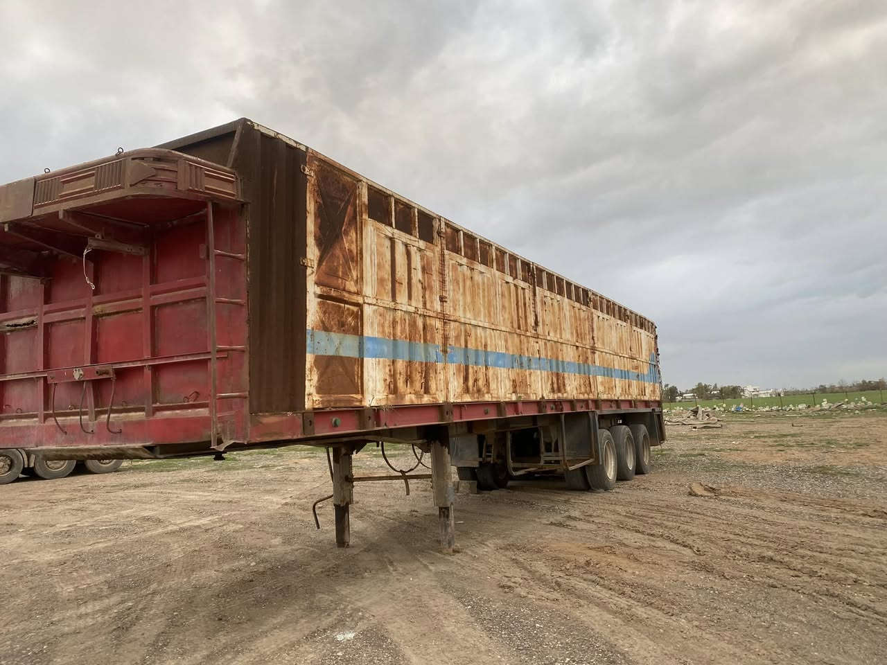 اربیل طريق كوير ***********بي واطساب
لبیح تخم تایر جاھز شاصي اوروبي جاھز مکفول 
سعر نيهاي ٦٠ قفل
