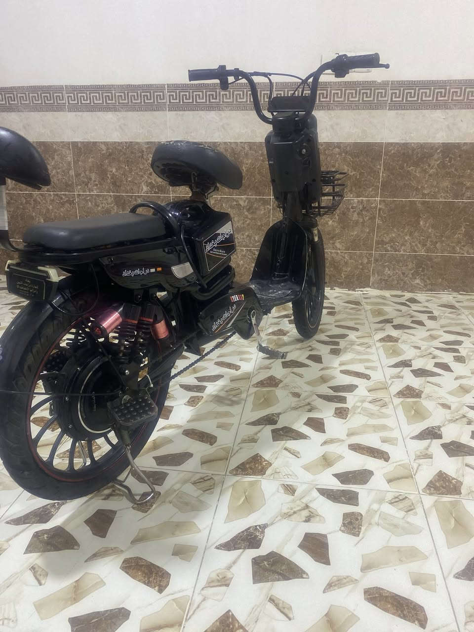 سلام عليكم ورحمه وبركاته
درجه شحن البيع درجه البطاريه نضيف وكلشي بيها نضيف. مكاني كركوك حي العسكري 
السعره 235 التوصل خاص


**إذا كنت صاحب هذا الإعلان وتريد حذفه لأي سبب، رجاءا أرسل رسالة إلى الدعم الفني**