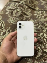 ايفون ١٢ ١٢٨ • بطارية ٨٧% • شطرة