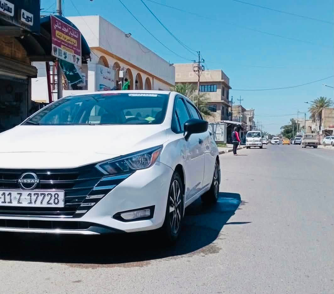 السلام عليكم
نيسان فيرسا 2024للبيع 
فئة SV رقم بغداد بأسمي 
ماشية 45000 نظيفة جداً جداً 
صيانة دورية 
تبديل دهن گير اصلي وكالة فلاتر الگير اصلي 
صبغ بنيد فقط الدعامية مكفولة فقط البنيد مصبوغ
للبيع ب122وبيهة مجال بسيط 
للاستفسار الاتصال ***********
