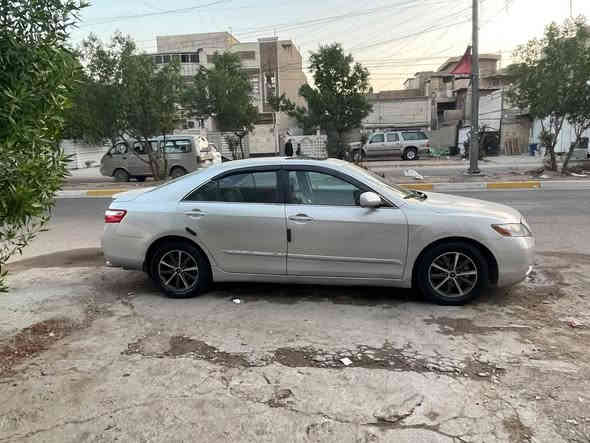 السلام عليكم كامري ٢٠٠٩ أمريكي محرك ٢٤٠٠ كروز سرعه فتحه تخم تاير محرك وكير نظيف السياره بيها جراد مصبوغه حزام قديم حادثها جاملغ امامي ايمن وباب السعر ٨٣ وبيه مجال للإستفسار *********** مكاني بغداد
