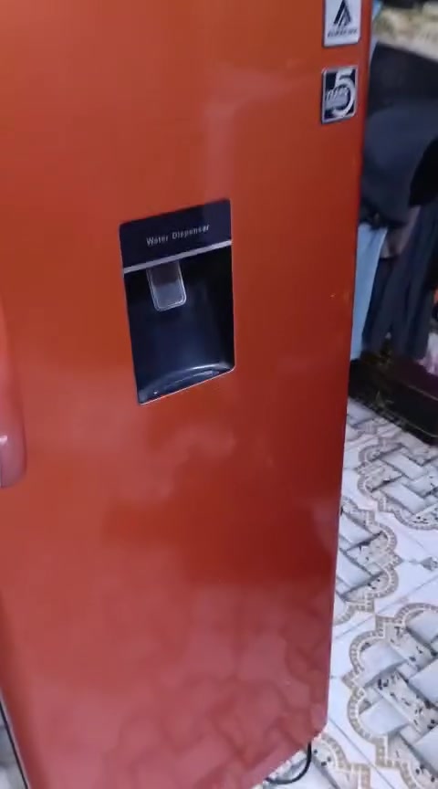 ثلاجه فول تجميد سعرمناسب مكان حي العسكري 
غير متواجد ع فيس راسلوني خاص


**إذا كنت صاحب هذا الإعلان وتريد حذفه لأي سبب، رجاءا أرسل رسالة إلى الدعم الفني**