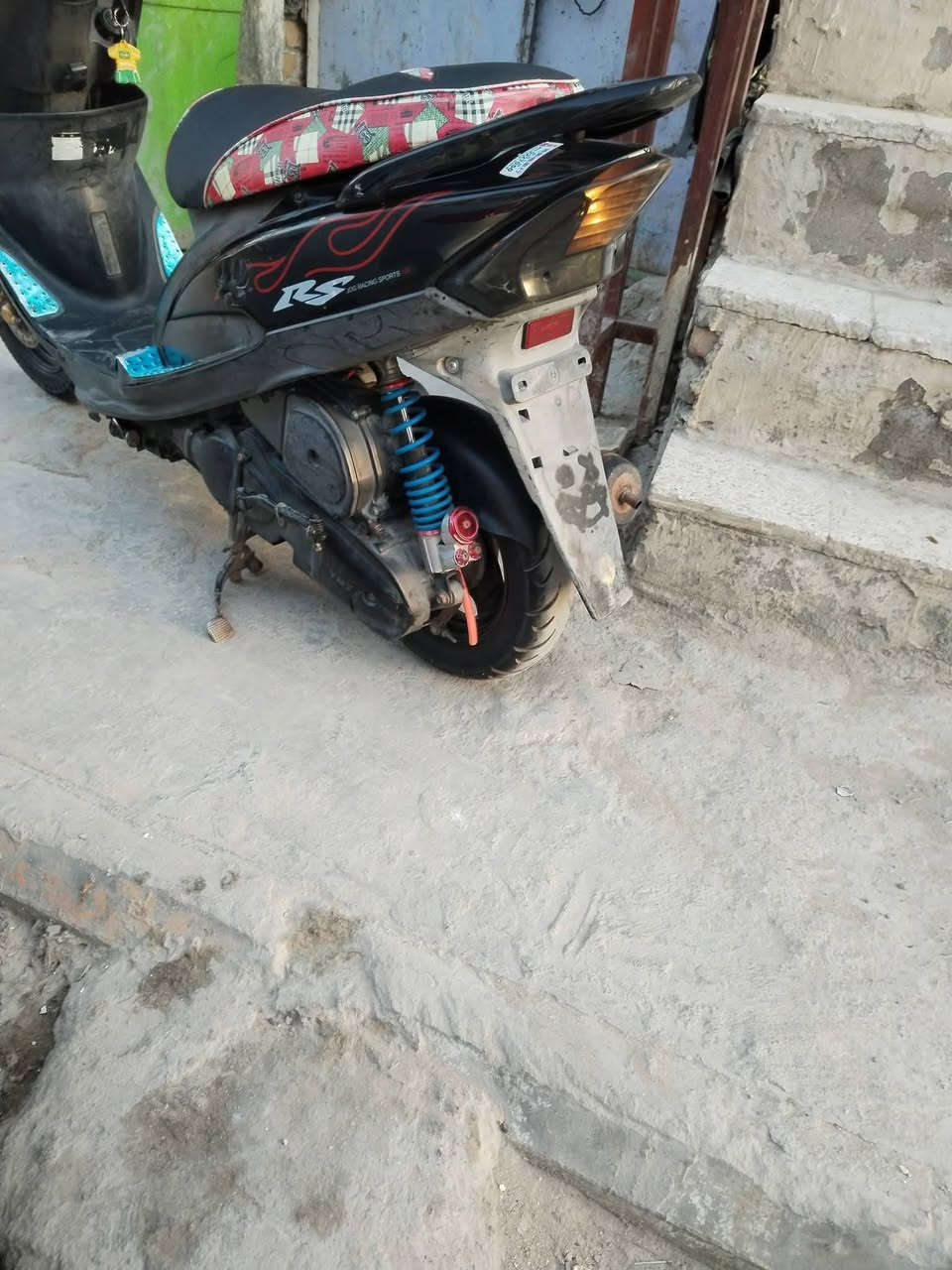 السلام عليكم
ماكس عدله للبيع دراجه مكينه مامفتوحه مكينه ناعمه كهربائيات فقط اللايت ما يشتغل والسلف فقط ما يشتغل رايده قفل 500


**إذا كنت صاحب هذا الإعلان وتريد حذفه لأي سبب، رجاءا أرسل رسالة إلى الدعم الفني**