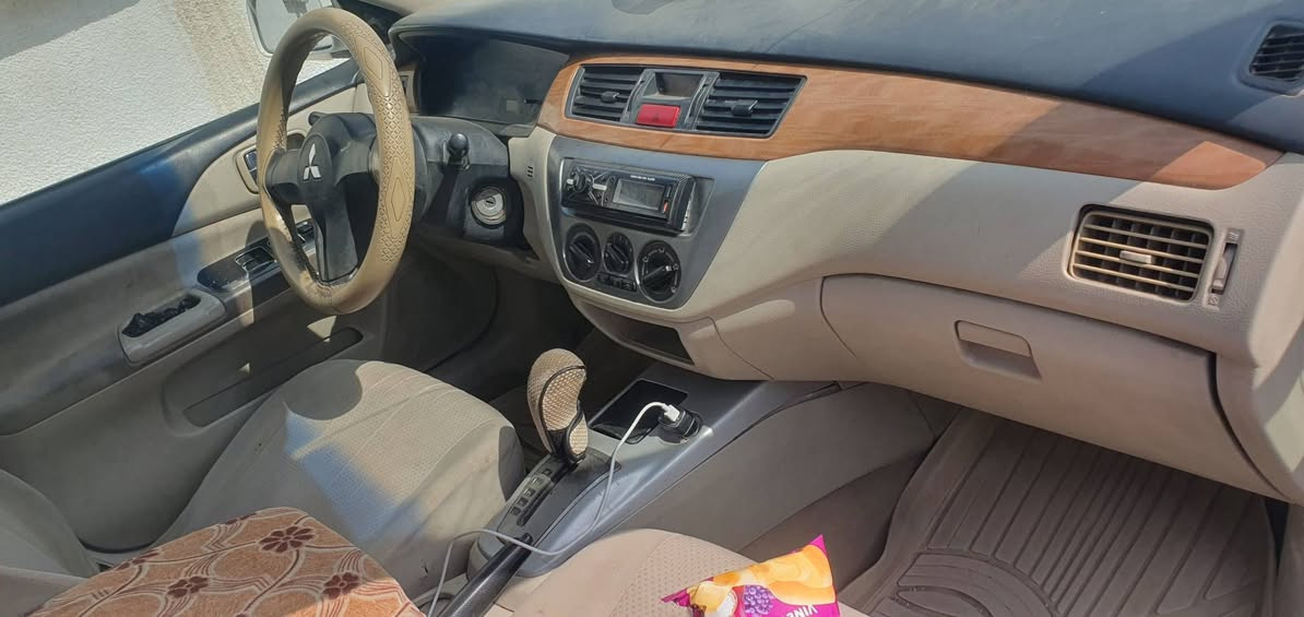 السلام عليكم
لانسر مستيبوشي 2007 للبيع السيارة نظيفة  صورة  سونار مع كابون بانزين رقم اربيل بأسمي سنوية الى 2028
***********
