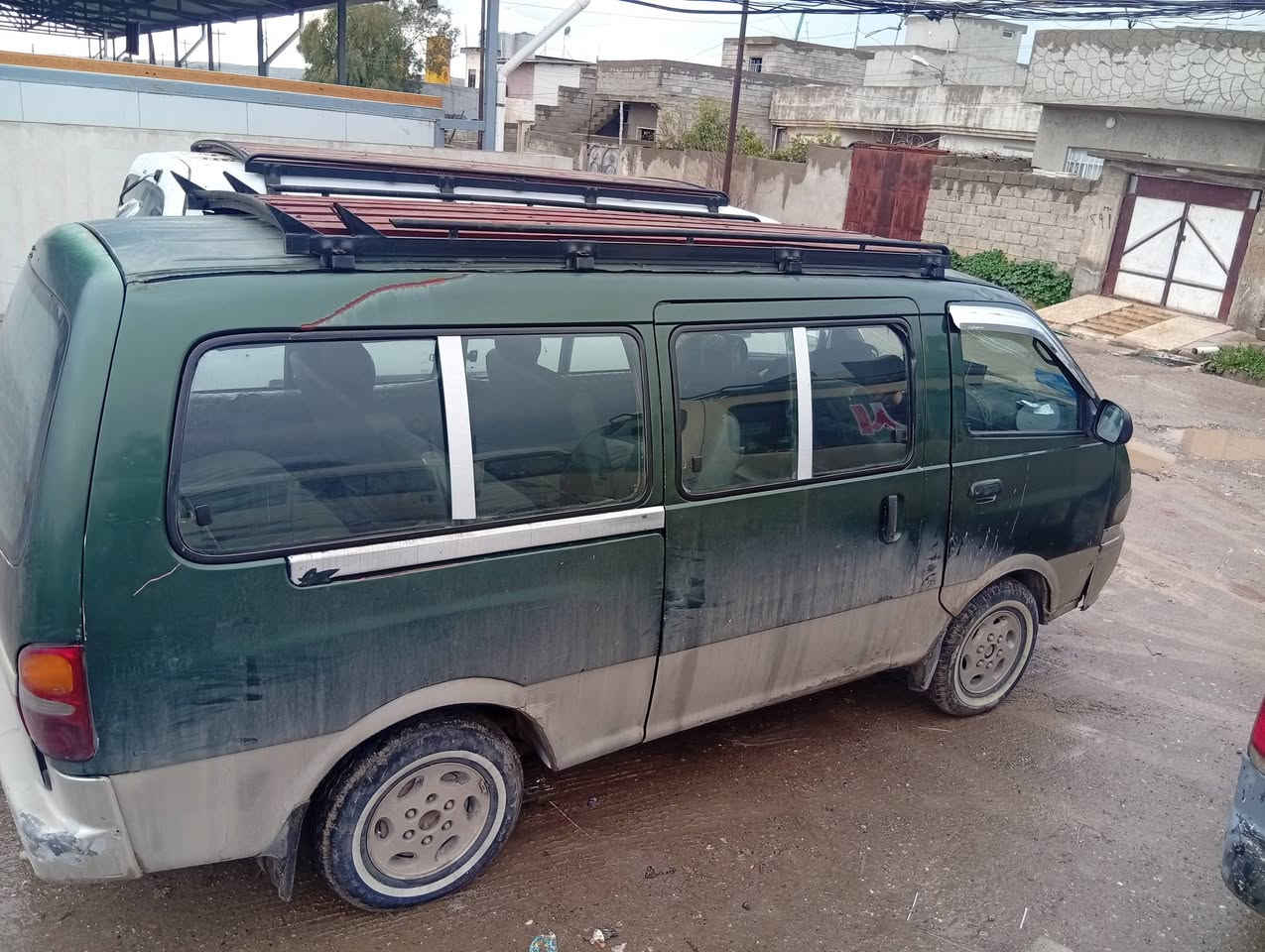 كيا بريجو موديل 99 سنويه جديد أربع تواير جديد ماكينه جير اكسل جديد اريد تحويل الوكاله طخم وراء وقدام جديد،🫡🥰 دوشمه جديد وايرمانيه شغال كامل ***********
