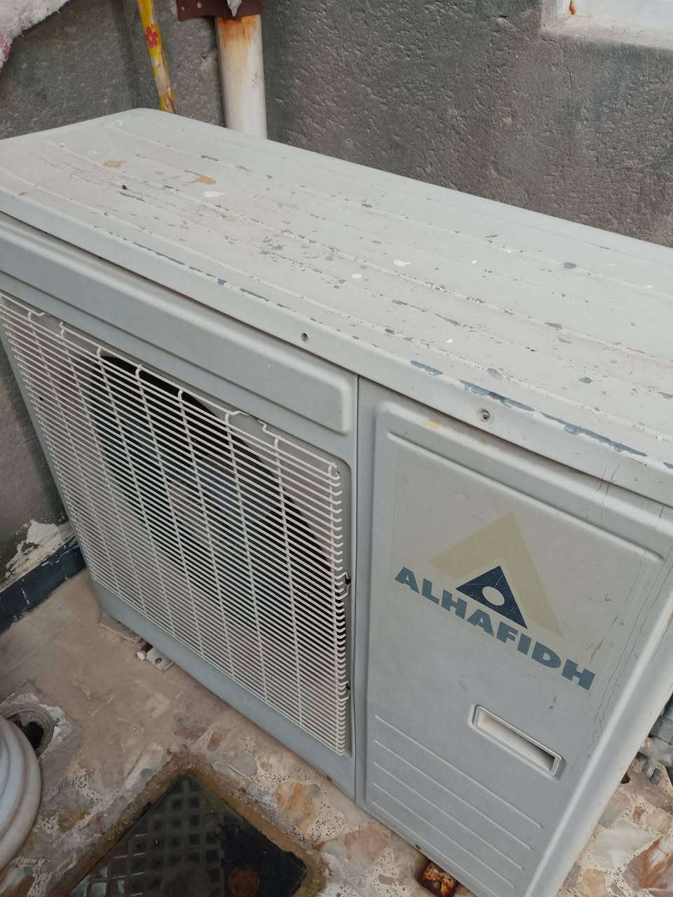 السلام عليكم
سبلت كنتوري نظيف للبيع 

الموقع السماوة منطقة ال36 

السعر على الخاص 

***********
