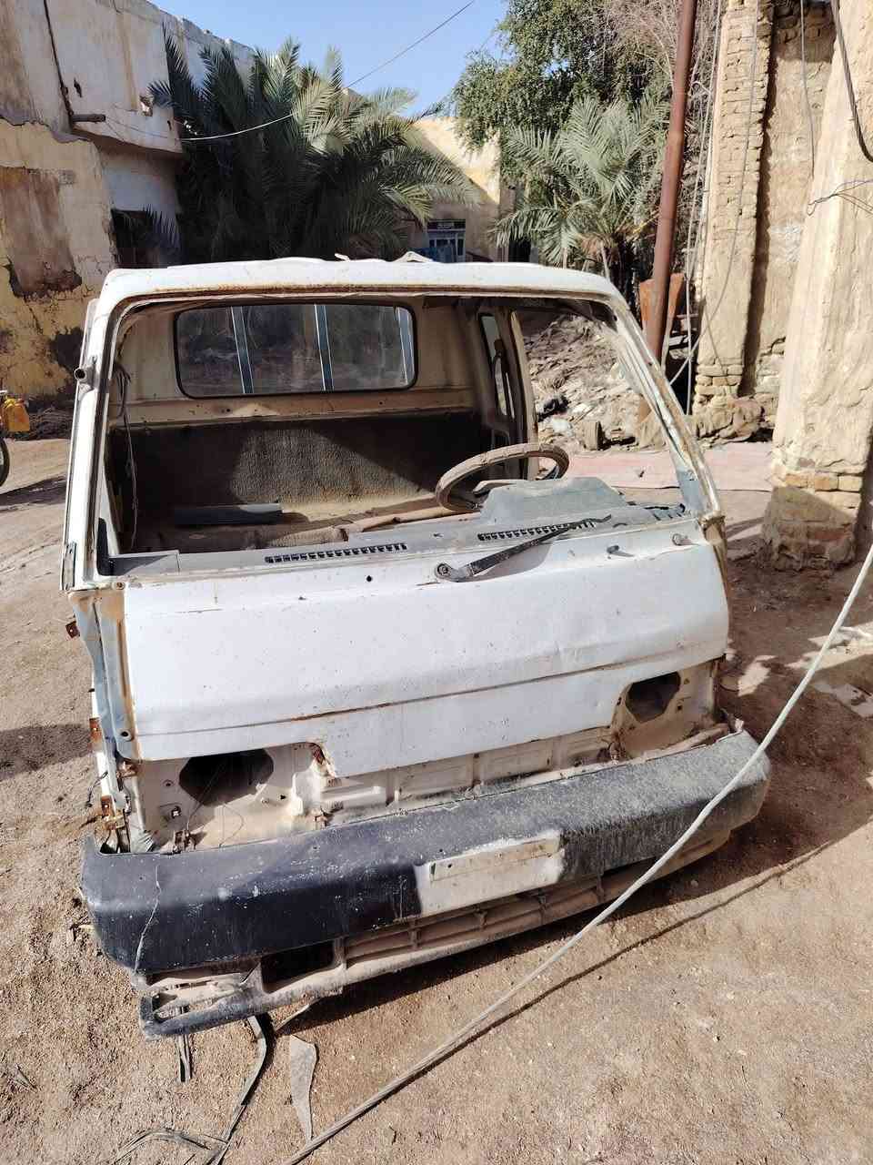 سعر ٣٠٠قفل ***********
