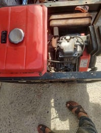 مولد 5كيفي شغال ونكره سعر 400 وبي مجال قليل 07703968440مكاني بغداد الم...