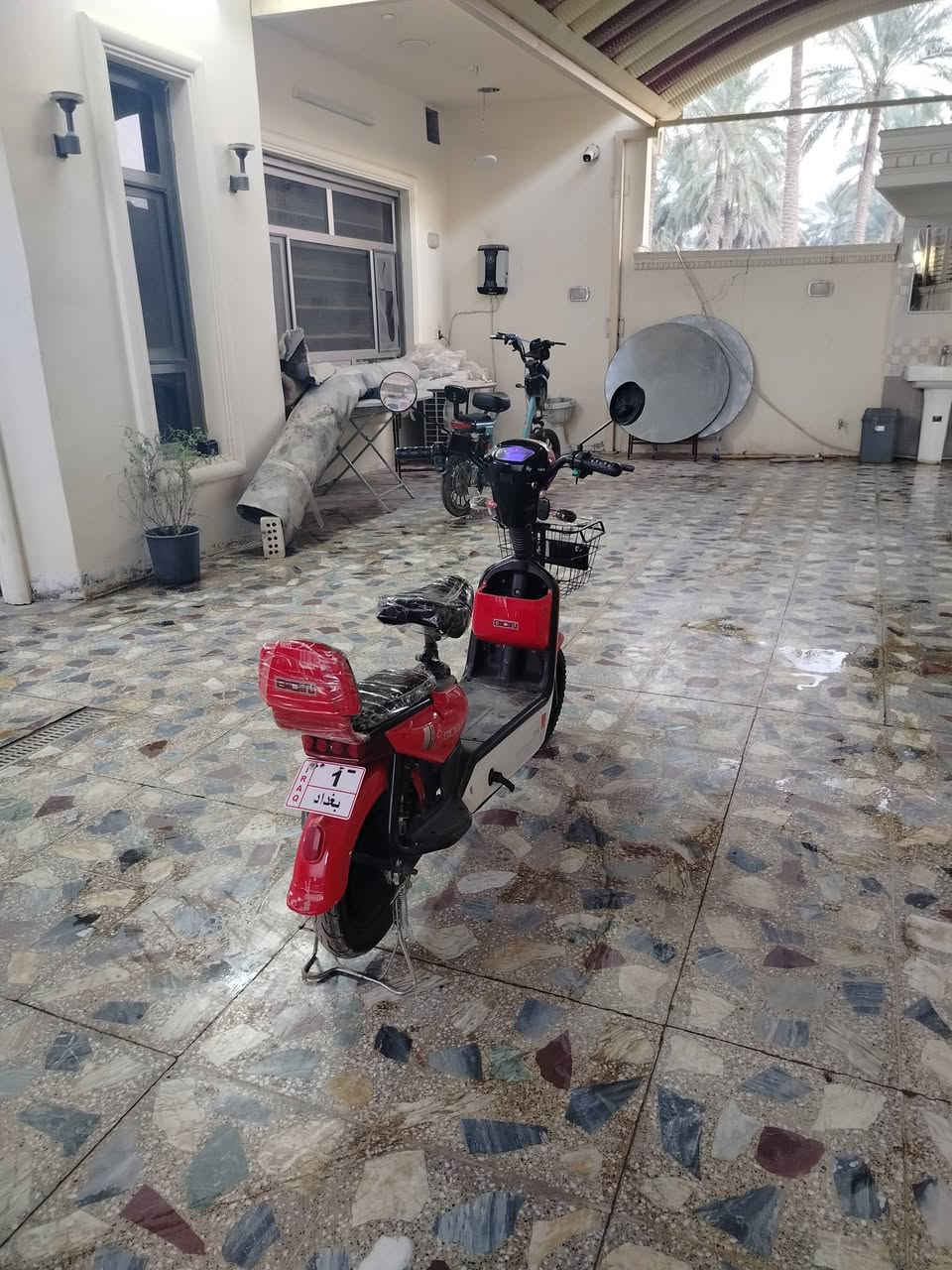 السلام عليكم دراجة للبيع بعد هي جديده فيها بس بطاريات ضعيفه السعر 265 وبي مجال مكاني بغداد الراشديه استفسار***********
