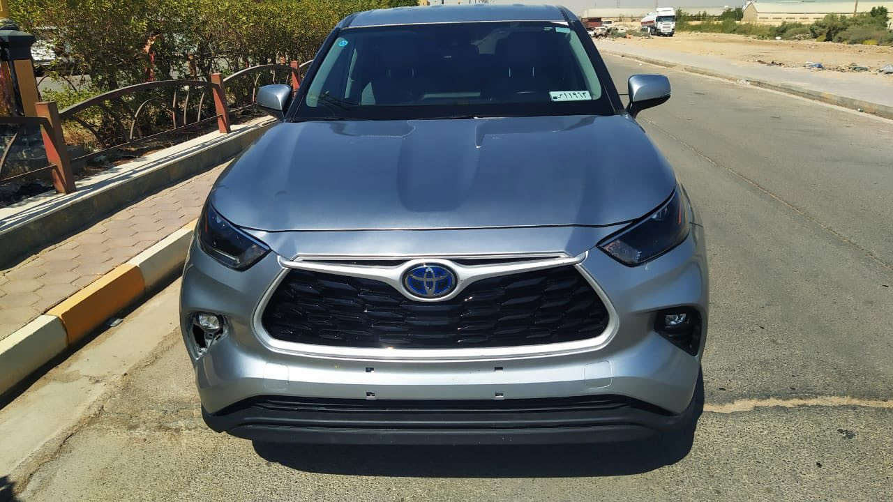 تويوتا هايلندر 2024  هايبو د سلفري مكينه 2500 تيربو تبديل جاملغ ايمن الشواصي والغود مكفوله الايرباكات سليمه الضرر كما موضح في الصور 
ماشيه 16500 
مرقمه بغداد
ترقم عله الدوله مجاني الترقيم اي محافظه 
الاتصال على ابو ايمن ***********
