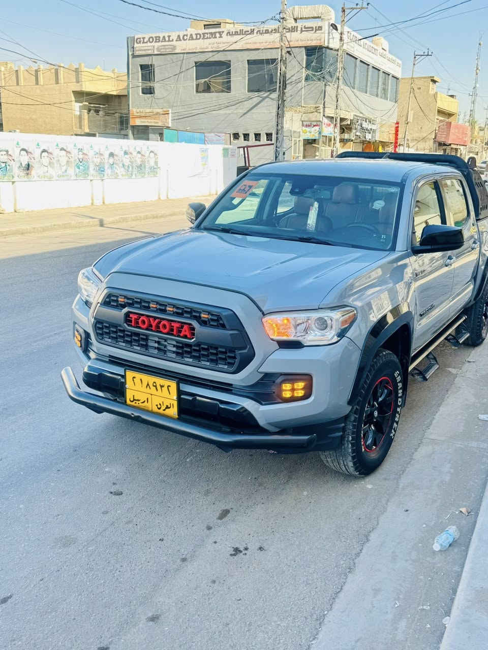 السلام عليكم تيوتا تاكوما ٢٠١٩ ٦ سلندر ٣٥٠٠ 
ماشيه ١٤٠ الف كيلو مواصفاتها معروفه 
للبيع او مراوس حسب القناعه 
٢٢٨$
الدوره ابودشير 
***********
