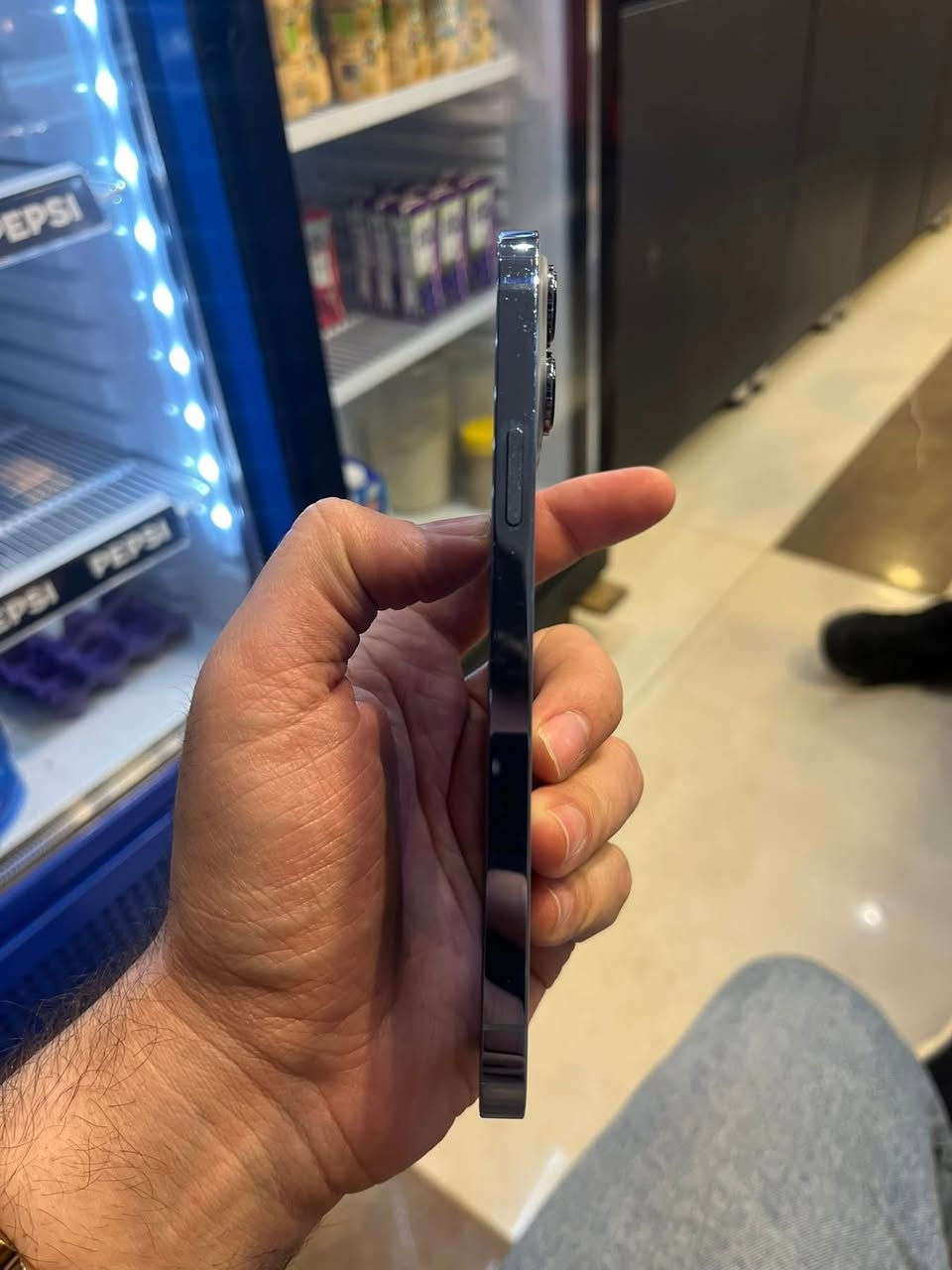 ١٣ برو ماكس ذكرى ٢٥٦ بطاريه ٨٣ جهاز ابد ممفتوح كلشي مابي عفحص سعر ٧٥٠ وبي مجال


**إذا كنت صاحب هذا الإعلان وتريد حذفه لأي سبب، رجاءا أرسل رسالة إلى الدعم الفني**