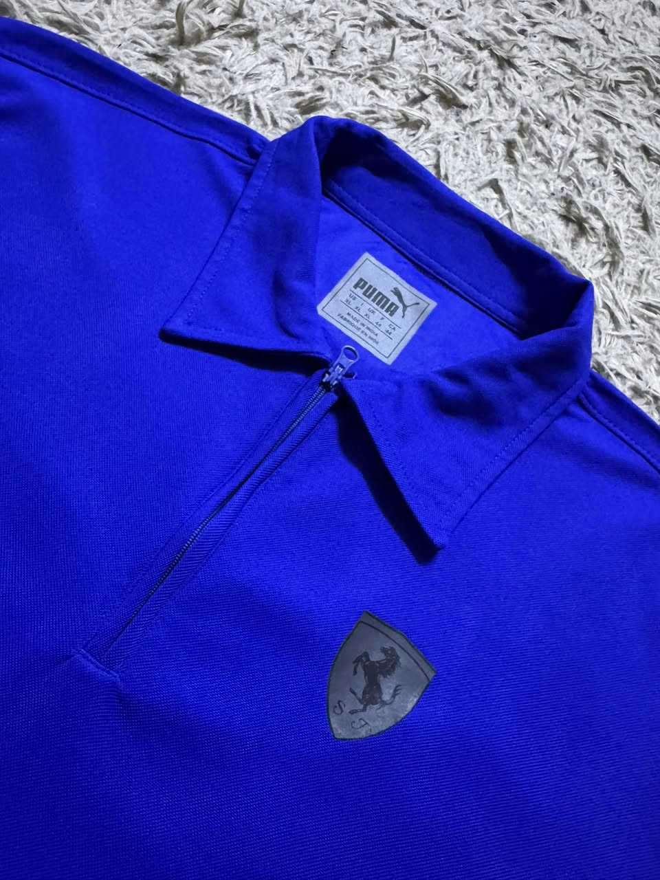 تحفه من بوما 
تعاون فيراري 
قطعه اصليه 
قياس XL
العرض 55


**إذا كنت صاحب هذا الإعلان وتريد حذفه لأي سبب، رجاءا أرسل رسالة إلى الدعم الفني**