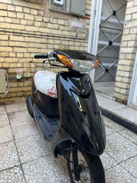 السلام عليكم دراجه ستين 60عصفوريه للبيع مكينه فولل وكلجات هم الدراجه نص هندر تشتغل خير من الله يرادله جوزه وكابريتر تعبانه بس هاي السعر 300 وبيه مجال المكان بغداد مدينه الصدر الكياره أو ام الكبر التواصل خاص أو رقم ***********
