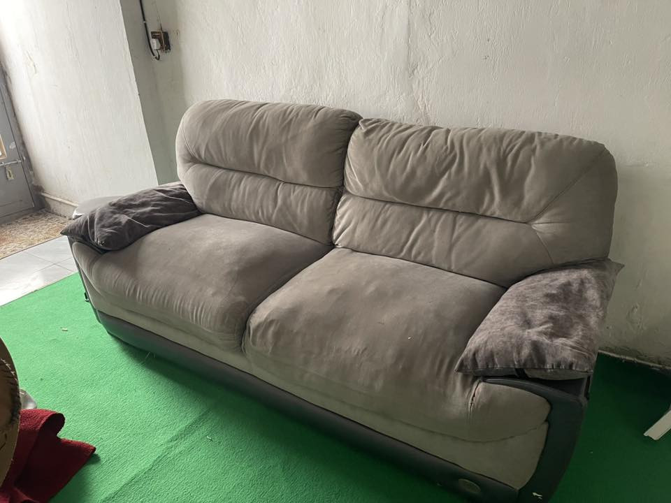 للبيع بيش يفيدنك اخذهن


**إذا كنت صاحب هذا الإعلان وتريد حذفه لأي سبب، رجاءا أرسل رسالة إلى الدعم الفني**