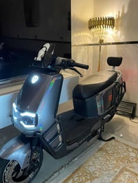 للبيع تايلج ملف 2000 بطاريه ليثيوم 72 فولت 45 امبير  بريكات هايدروليك ...