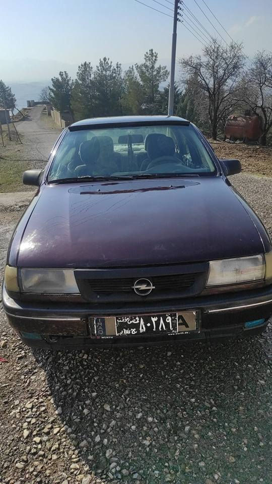 ئۆپڵ مۆدیل 1991  علوج .مەکینە 18 ی گێڕ عادی گێڕ و مەکینە بەشەرتی فیتەر مووس و بڕاوە و وەرگەڕاو بەشەڕت سەیارە  زۆر جایزە هەتا بڵی توند و تۆڵە گەرمی و فڵچە و لایت و تەزجیل بەشەرت پاتری تازەیە کارەبایی کامل مەزبوت . 

شوین //ڕانیە
سحر//18و معامەلە
ژ.م//*********** رانية, السليمانية
