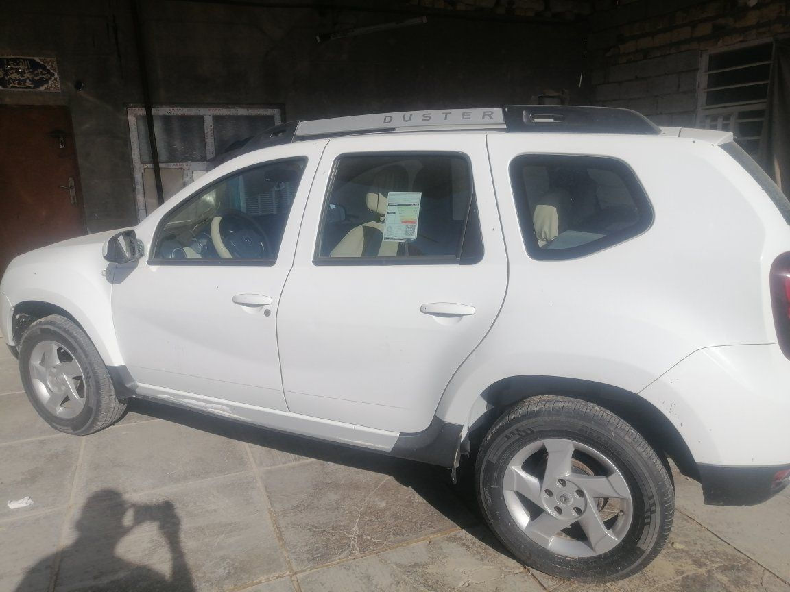 السلام عليكم ورحمة الله وبركاته عدي وحده احبها حيل وتحبني وهسه احتازيت افلوس وكتلها بعد مااكدر اكمل وياج وهسه اني محتار اعيفها لو ابقيها مايوم ضلمتني او سببت لي مشاكل اتروح وياي وين ماجان مايوم وكفتني بطريق او خانتني عكس باقي الاحبهن اسمها رينو داستر ١٨ بعدها شباب مرتبه قلبها ابيض الجنسيه مالتها انكليزي سعرها ١٠٥وبيها مجال مكينه ٢٠٠٠ المرغوب بيها بعض الملاحظات وهذا رقمي *********** الثاني ***********
