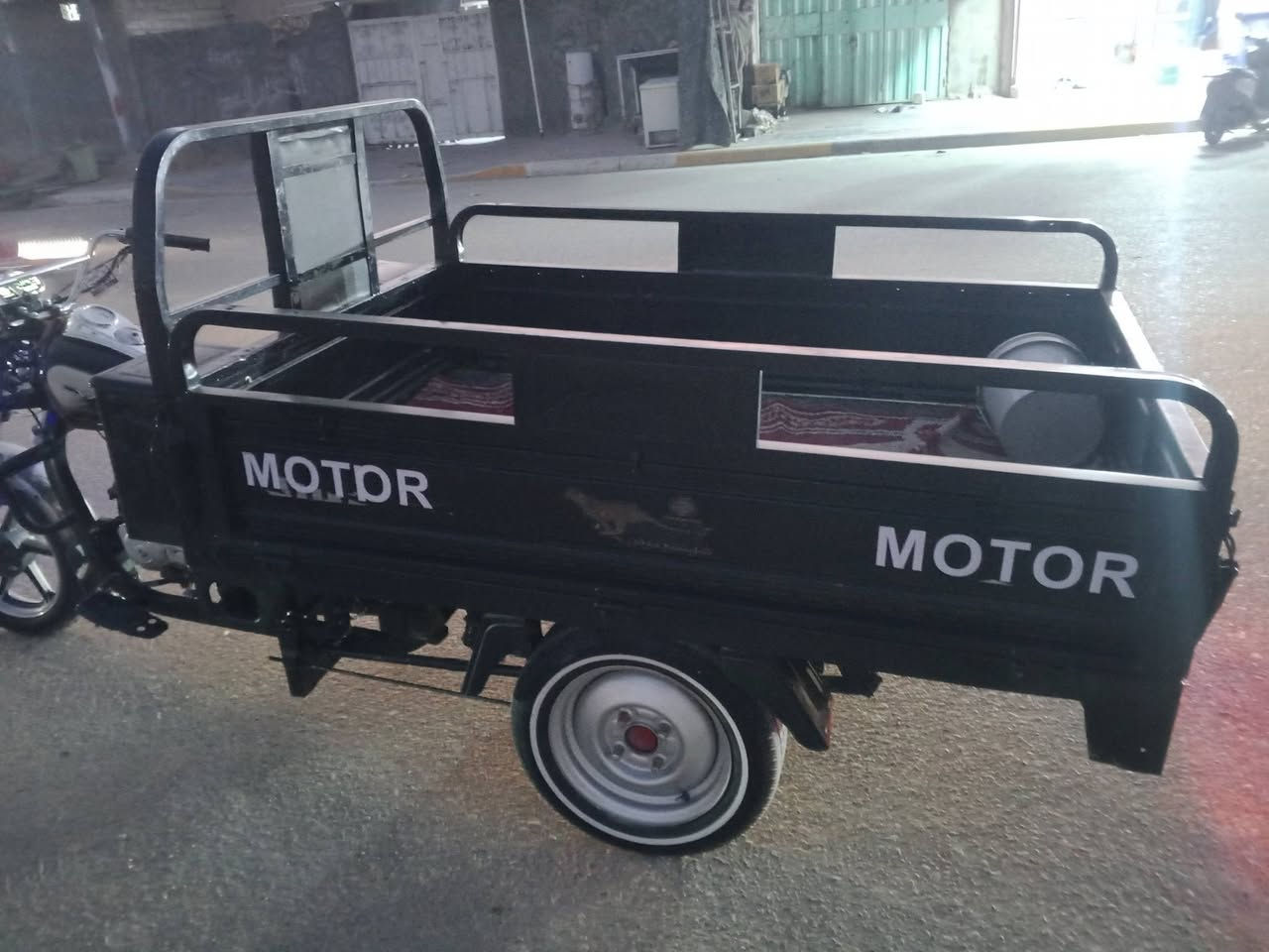 سلام عليكم ستوته للبيع موديل 23مكفوله ستوته نضيفه وخير من الله وراق اصولي ستوته طالعه من معرض مالك وكيله مكتب حسين سعر خاص ما متواجد عل فيس نتصال فقط  ***********
