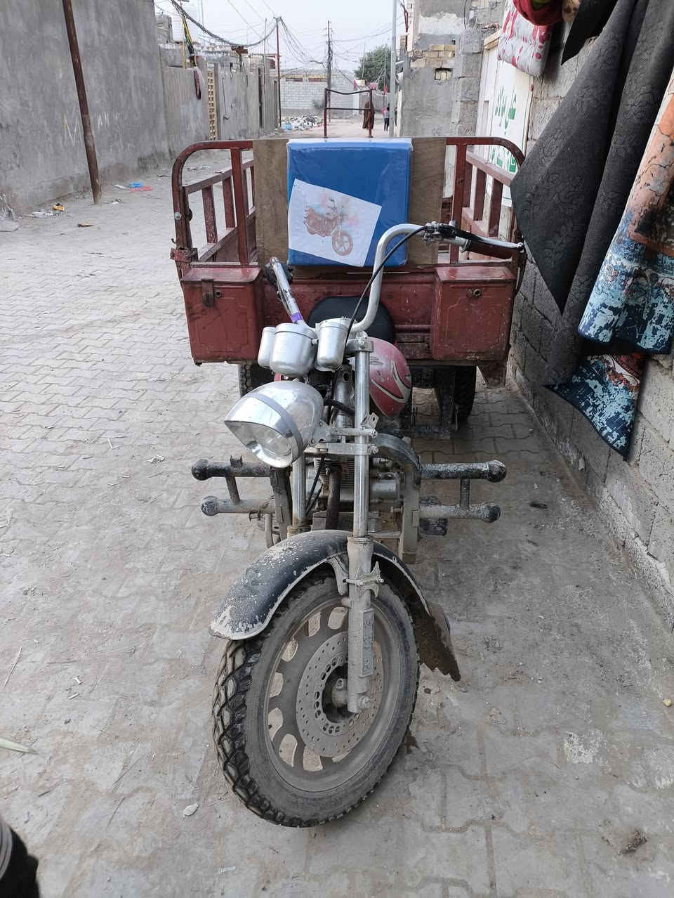 ستوته امتيار للبيع كلك كلك كلك السعر 550 وبيها مجال قليل مكاني نجف بالحيره الشاصي ملحوم يم الكير بكس
رقمي ***********
