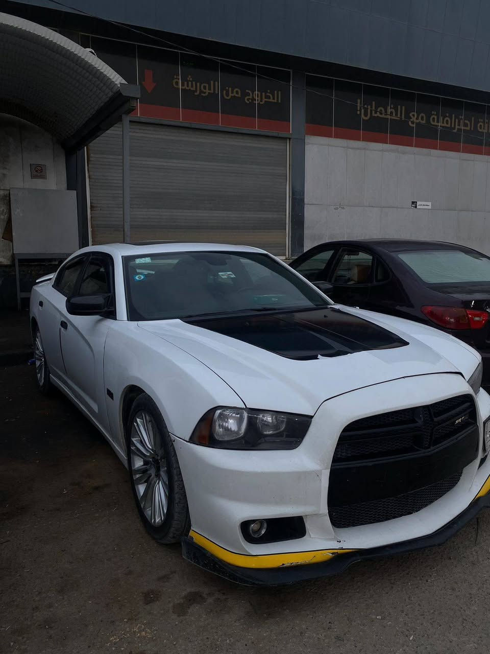 السلام عليكم جارجر rt5700 فول مواصفات
كشنات تدفئة تبريد 
فتحة 
كلاصات بارد حار 
رادارات 
حساسات 
كشنات جلد احمر 
تحكم ستيرن 
مبرمجة رياضي 
بيهة ملاحضات بسيطة 
سبب البيع طالب جامعة و اريد اسدد القسط 
السعر ١٤٠ وبيهة مجال بسيط جدا 
للتواصل ***********
