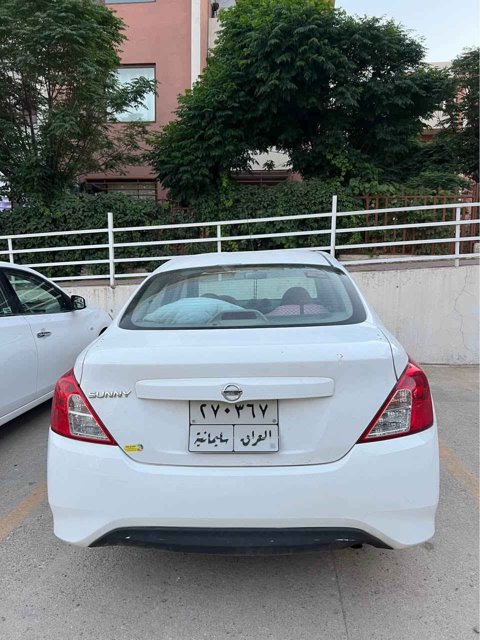 نیسان سەنی یابانی ٢٠١٤ چەمەلەخی لای سەکن لەگەڵ تۆزێکی بۆنیدەکەی بۆیاخە بەبێ ناوگرتن
ژ.م *********** السليمانية, العراق
