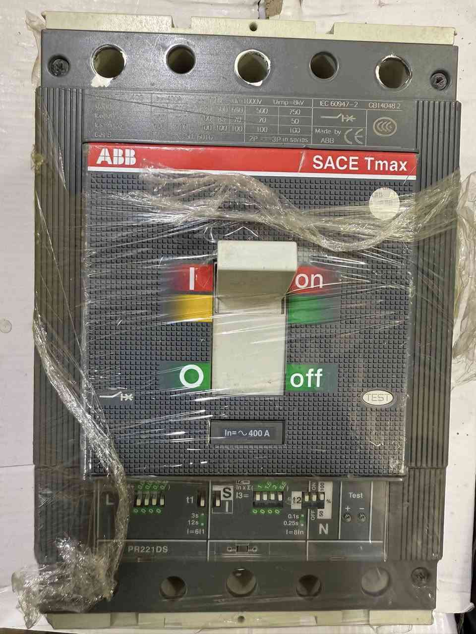 متوفر قواطع Abb✅
جميع الامبيريات 
للطلب والتواصل على الواتساب ***********
