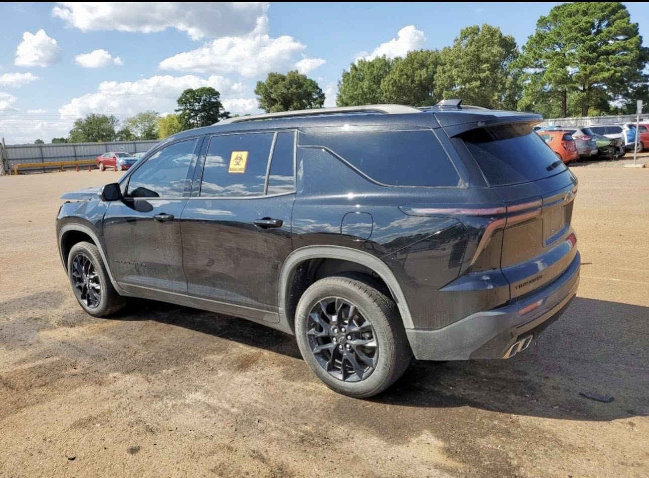 السلام عليكم
ترافوس موديل 2024
حادثها مبين بالصور 
ماشية 45 الف 
مواصفات LT 
كشنات جلد منفصل 
مده الوصول (10 أيام وتوصل دبي ) 
لتواصل عن طريق الواتساب 
***********
