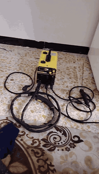 السلام عليكم احبتي مكينه ميك ولدن. يعني تلحم مكي ولدن نوعيه اوربي يعني مو صيني شرط الشغل السعر 60 الف مكاني شارع الحمام ***********
