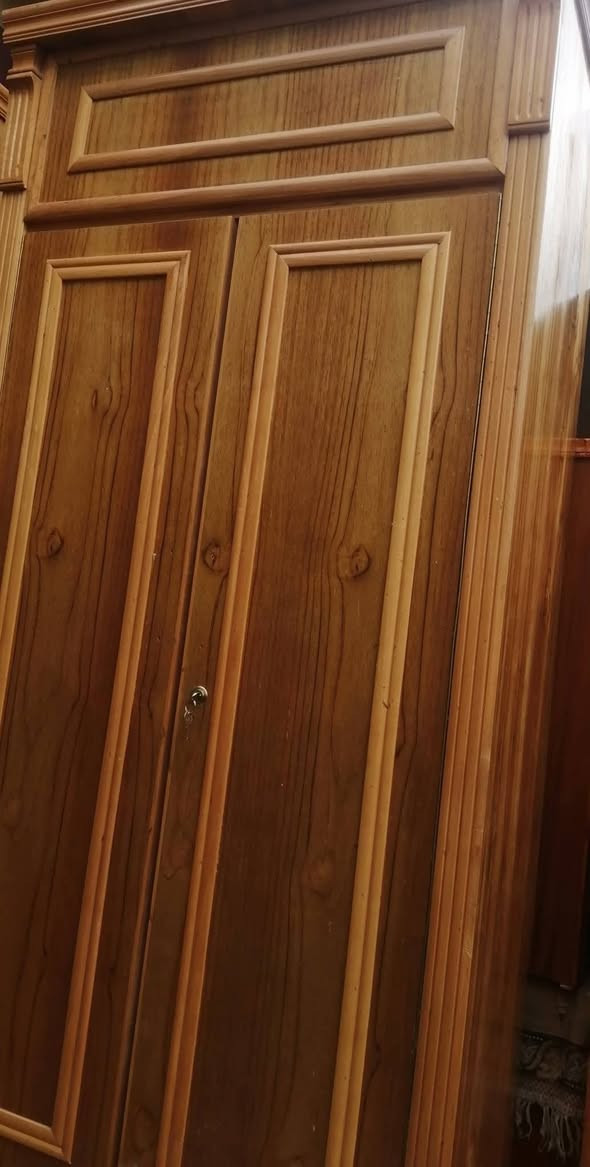 زواية ملحق ترهم قنصور خشب صاج ثقيل صبغ حراري سلر نقش زان درجة اولى جدد مامستعملين للأستفسار *********** او مراسلة الصفحة خاص العنوان الموصل  متوفر توصيل على مناطق الشرقاط والقيارة
