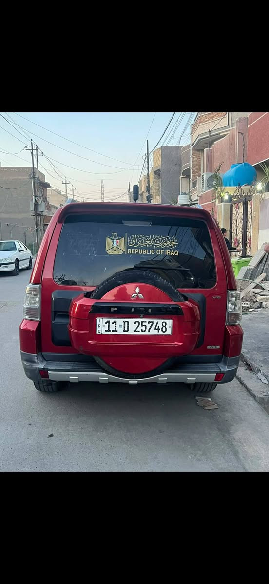 باجيرو ٢٠٠٨ بدون ضربة باسمي تحويل مباشر 
فقط كلير قطعتين بسبب جراد لان لونه يجرد
٦ سلندر محرك ٣٠٠٠ 
٧ راكب ٣ قطع تبريد 
كامرة وشاشة مري شفط 
منظومة زنون اصلية 

شادله منظومة غاز أنسى صرف 
كير مكينة مكفولات 
مكاني بغداد شعب 
*********** 
سعره ٩٩
