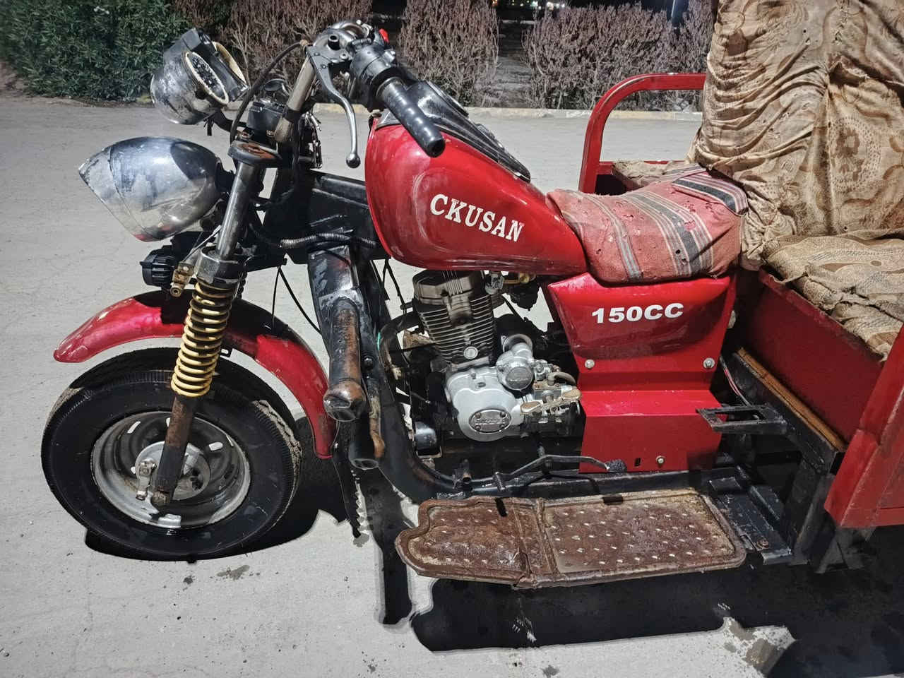 سلام عليكم ستوته البيع 
  وراق صولي ستوته نضيفه 
موديل 15  الستفسار كثر  ينتصل  عله الرقم
***********
