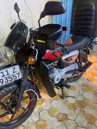 درجه بوكسر مرقمه موديل 2023 ماشيه 21 الف مكفول مابيه نقص عل فحص أريدها...