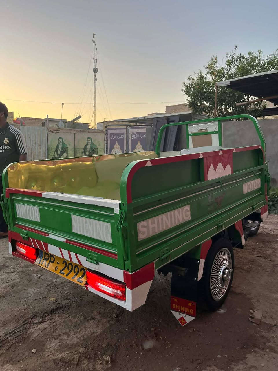 سلام عليكم ستوتاه البيع مديل 20 محرك 25 الستوتاه مكفوله كفاله عام من ركبه من اوراق كلهه اصولي كهربيات كلهه شغاله مكاني بابل الحمزه الغربي السعر 1550 وبيهه مجال الشراي رقم التصال *********** متواجد وتساب
