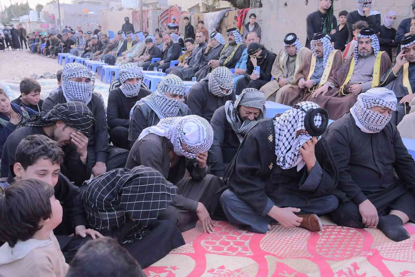 المجلس الثالث 
التغطية #الإعلامية #المصورة #مؤسسة باسم النائلي

رابط قناتي في تليكرام👇👇
https://t.me/+T5iOv3i6izG5oYAz
اليوم الأربعاء 2026/2/18
بغداد النهروان 
مجلس عزاء سابع المرحومه ام علي الحسيجاوي
بحضور الرادود صادق السعيدي 

توثيق مؤسسة باسم النائلي الحجز كافة المناسبات العنوان بغداد النهروان 
***********
