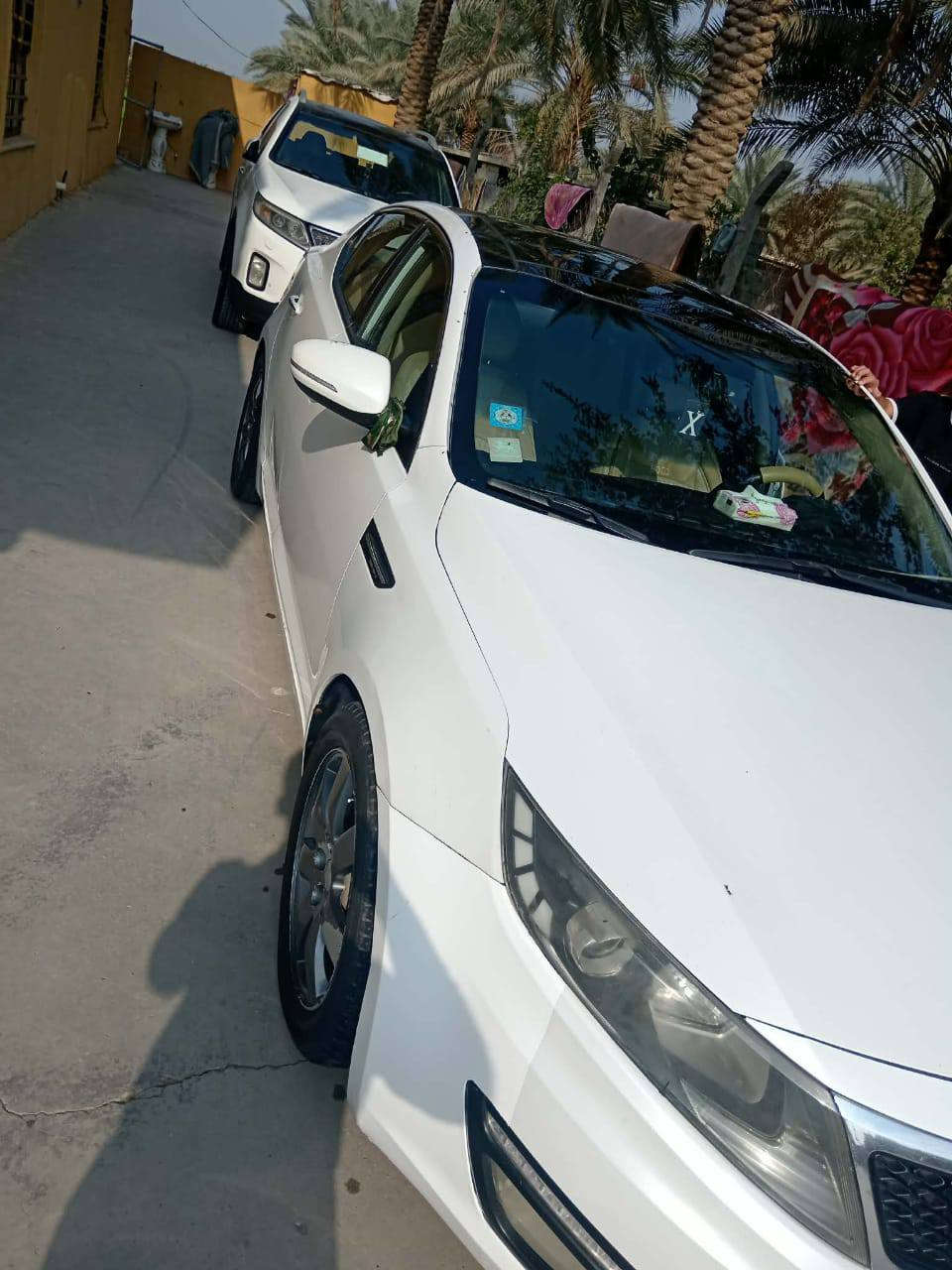 مابيهه قطرة صبغ ولاتبديل بيهه بارد قليل سنوية صاقطة موديل 12
فول مواصفات ماعليهه غرامات مصفرة 
مري شفط بنوراما بصمة تبريد قطعتين سيارة كاملة من حدادية مكينه محرك 2000 خليجية دوش رقم الهاتف ***********واتساب
