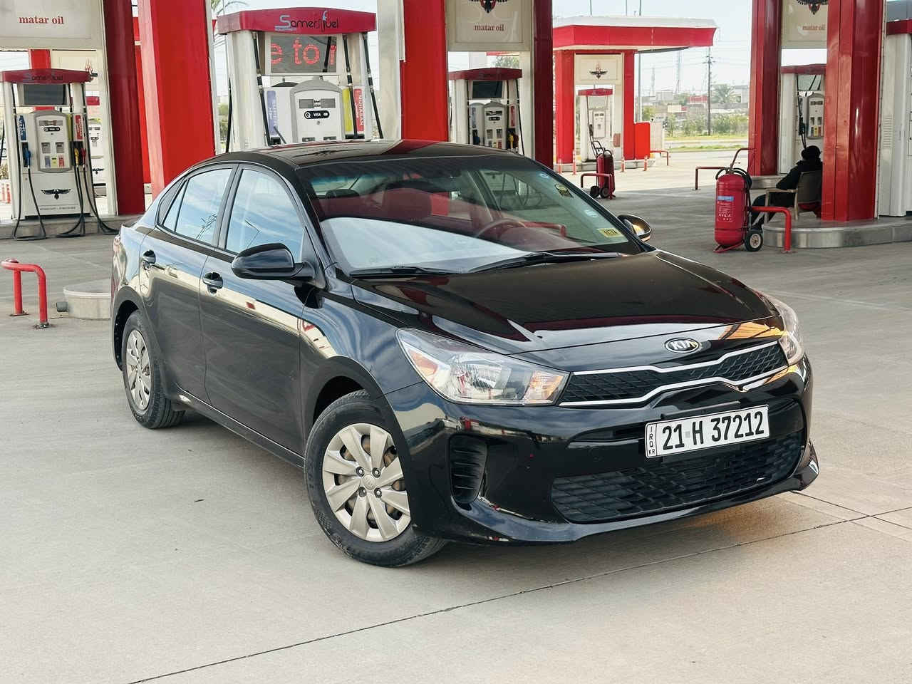 كيا ريو موديل 2020 محرك دوش مرغوب ماشي ٣٠ الف حقيقي ژينكة سنوية هزة رقم كلها ٢٠٣٠ سيارة بيها قطعة ونص صبغ بدون دواخل شرط بجم كبس سعرها ١٠٨ بي مجال بسيط عنواني كركوك ايسكان 
***********
***********
