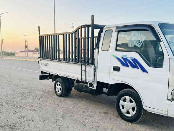 سلام عليكم كيه فونتيره موديل 99 مكفول من محرك وكير وكسل وصدر وشاصي وكهربائيات شغاله قماره بلاديه وتخم تاير سيارة كلش حلوه مال جناي سعر 55 وبيه مجال مكاني رمادي رقم الهاتف *********** يالله
