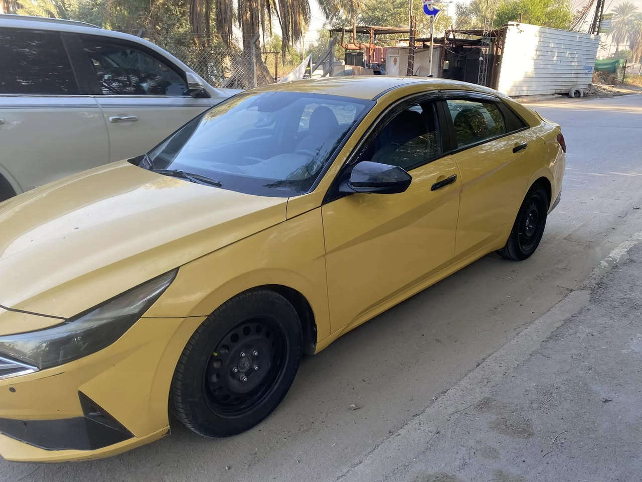 النترا تكسي موديل ٢٢ حادث جاملف خلفي وباب سايق وبنيد محرك كير مكفولات سعر ١٢٥ اتصال   ***********٠
