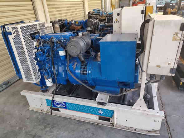 سلام عليكم مولد بيركنز ٤ سلندر سوبر سيت ابلادي افجي اولسن نظام حماية كامل تشغيل أو إطفاء ذاتي مكينة أوربية غير مشتغل بالعراق نضافة 80%65KVA عداد العمل 2016ساعة فقط
زورنا في موقعنا ديالى بعقوبة الصناعة الثانية مقابيل نهاية حي المعلمين
للاستفسار الاتصال على الأرقام التالية
***********
***********
من الله التوفيق
