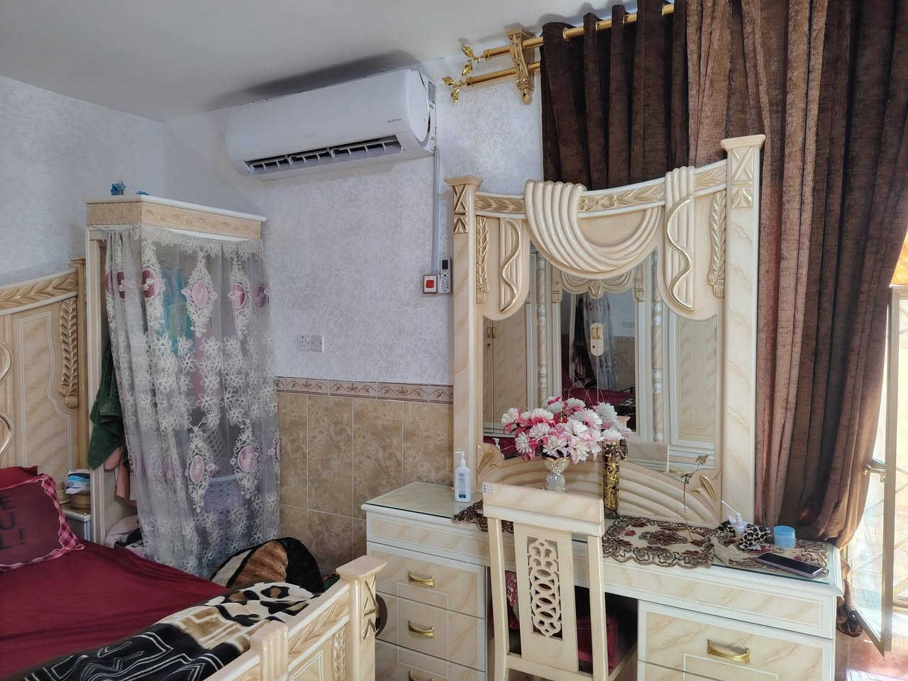 هاي للبيع غرفه مصري ثكيله  سعر مليون  100  /*********** رقمي
