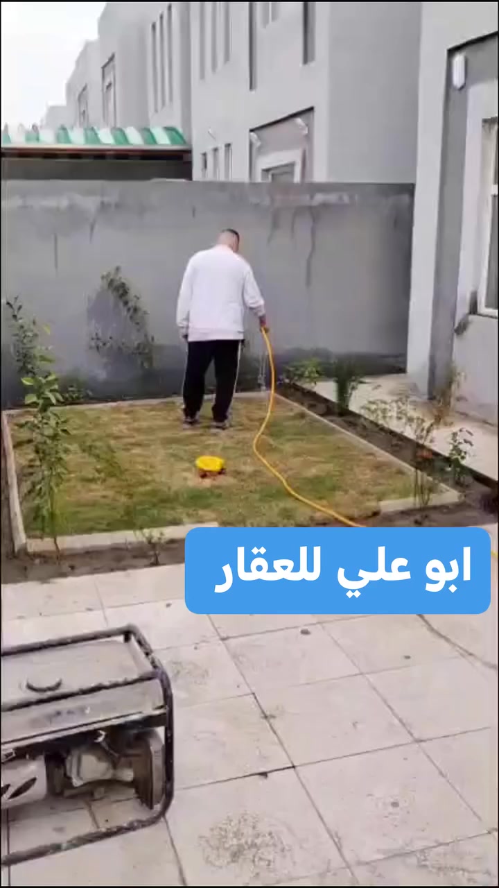 يا الله بيت للبيع مجمع السلام السكني
المساحه 200م
طابقين يحتوي على كراج سياره وحديقه 
بناء جديد صب
مطلوب للمصرف العقاري
للإستفسار
***********
***********
ابو علي للعقار 🏡
