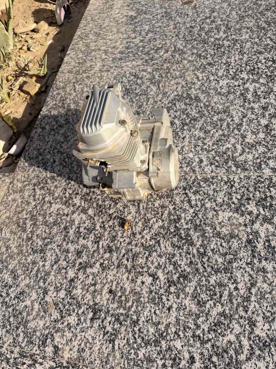 محرك نامه لاصلي مفتوح مره سعره 125 موشراي الاتراسل لاتسوي روحك لوتي


**إذا كنت صاحب هذا الإعلان وتريد حذفه لأي سبب، رجاءا أرسل رسالة إلى الدعم الفني**