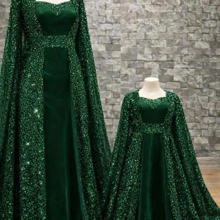 #طقم العيد وصل انتي  وبنتج 🥰🫰


**إذا كنت صاحب هذا الإعلان وتريد حذفه لأي سبب، رجاءا أرسل رسالة إلى الدعم الفني**