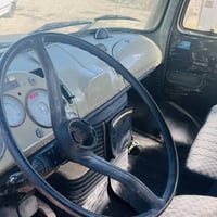 اقجم اسرائيلة كاملة بدون رقم بمكان بغداد 07728815945