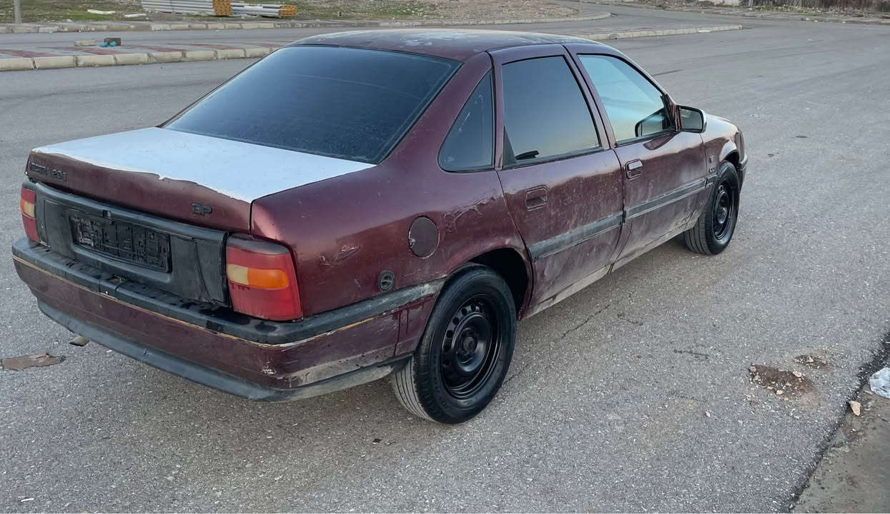 ***********
ئؤپل موديل١٩٩١
مةكينه٢٠ گير اوتوماتيك
سةيارةكة علوجة بةشةرتي
كيشةي مةدةنيي
گيرو مةكينه بةشةرت
دةعمو ليدراني نيه
توندو تول
جام كارةباي
سوكان محرةك
گةرمي و كارةباي مةزبوت
موسو براوة نيه
سعري١٧ $ بشدار, السليمانية
