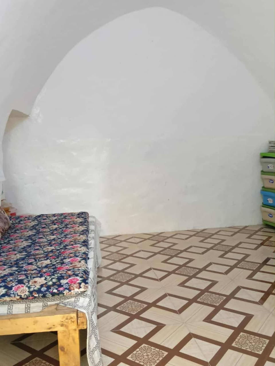 بيت للبيع في حي سلام مساحه 140
بيت غرفتين نوم + استقبل مطبخ 2 مشتملات بيت جهاز كمال سيراميك
نتصل ***********
