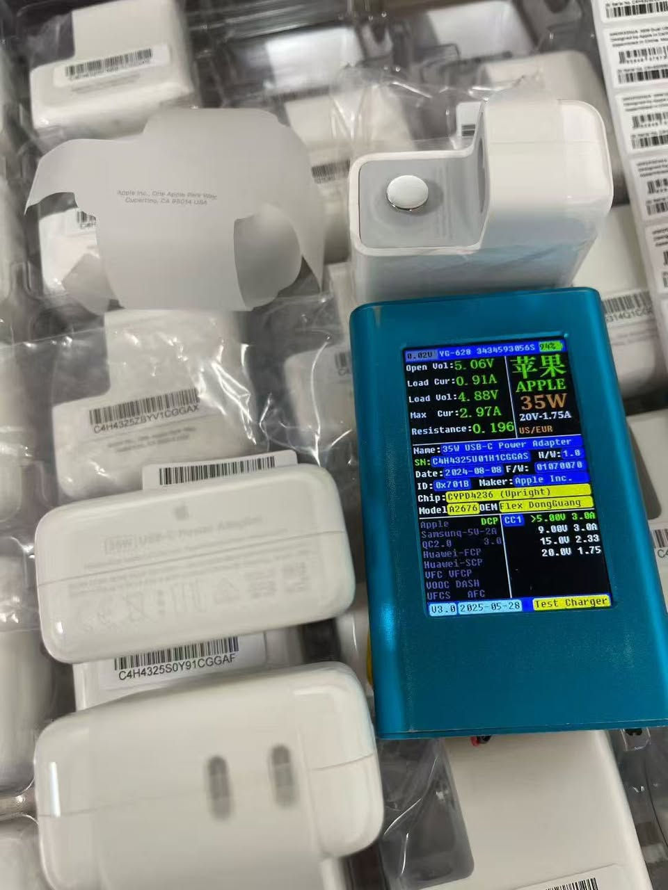 Original 35W power adaptor, dual C port, suitable for different plugs
#chargerwholesale #iphonecharger #fastcharger #wholesalesupplier #pdcharger


**إذا كنت صاحب هذا الإعلان وتريد حذفه لأي سبب، رجاءا أرسل رسالة إلى الدعم الفني**