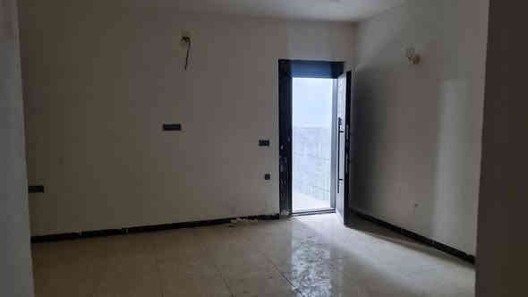 شقق للاجار شارع المغرب طابق اول وثاني عوائل فقط  غير مسكونه سابقا. تفاصيل عالخاص او***********
