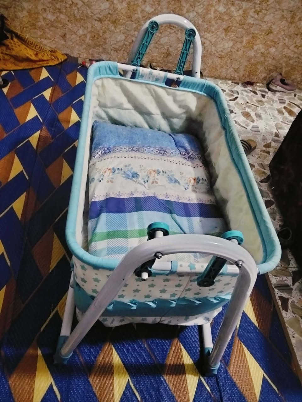 للبيع بردات سلايت عدد2 وحده قياس 1متر ×2متر
الثاني قياس 2×2متر نضيفات كلش ستعمال بسيط سعرهن 40الف 
كاروك نضيف سعرة 20 قفل 
مكانهن كربلاء البوبيات واكو توصيل ه̷̷َـَْـُذآ رقمي ***********
